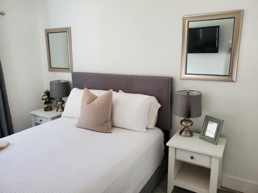 Stylish & Newly-Renovated Suites Near Las Olas فورت لودرديل المظهر الخارجي الصورة