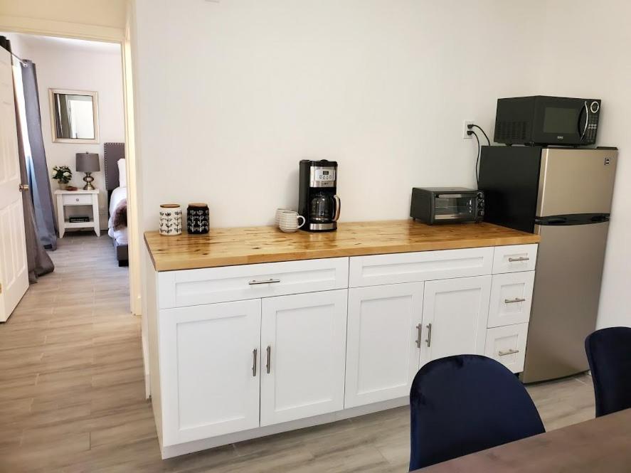 Stylish & Newly-Renovated Suites Near Las Olas فورت لودرديل المظهر الخارجي الصورة